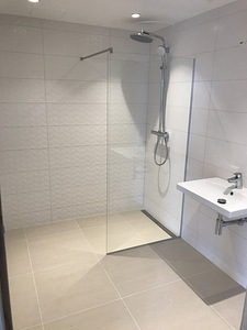 Igasuguse keerukusega plaatide paigaldamine (7 foto / 10)