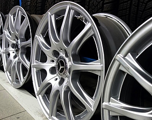 Mercedes-Benz Continental 205/60/16 WinterContact Premium (2 foto / 2)