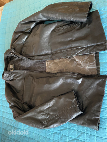 Кожаная мужская куртка размера M/L (фото #1)