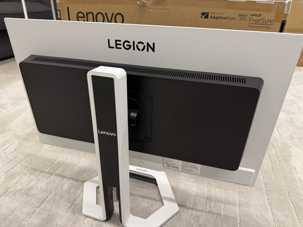 Monitor Lenovo Legion Pro 27” OLED 2K 240Hz/280Hz