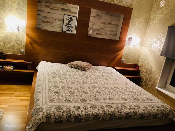 ПРОДАЖА кровать на заказ, матрасы Sleepwell, натуральный паркет. (фото #1)