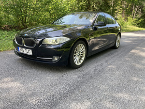 Бмв 525d 2011 мануал (10 фото из 10)