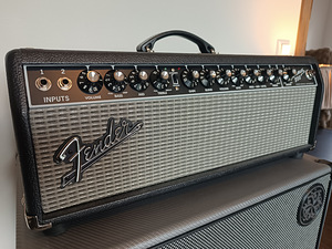 Bassivõim Fender Bassmann 800 (5 foto / 6)