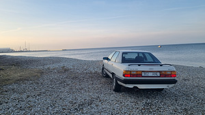 Audi 100 2.3E 100kw ÜV 08.25 (1 foto / 10)