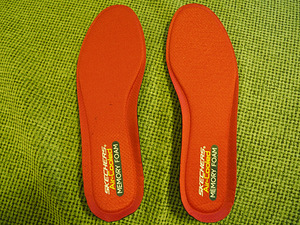 Memory foam Skechers tallad (1 foto / 2)