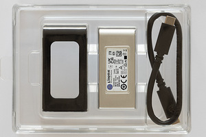 Väline SSD 2TB Kingston XS2000 (4 foto / 4)