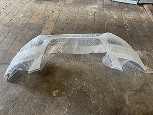 Müüa uus Audi A4 esistange