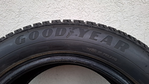 Goodyear ultragrip ice 2 (2 foto / 5)