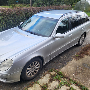 Mercedes-benz E280 (5 foto / 7)