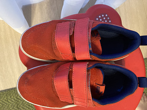 Кроссовки Puma (2 фото из 2)