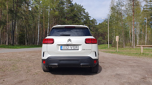 Citroen C5 Aircross BlueHDi 130 AT8 Shine 1.5 96kW (6 foto / 15)