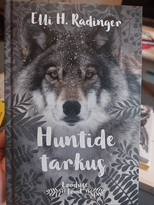 Huntide tarkus- Elli H. Radinger (1 foto / 1)