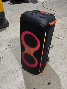 Jbl Partybox 710 (1 foto / 3)