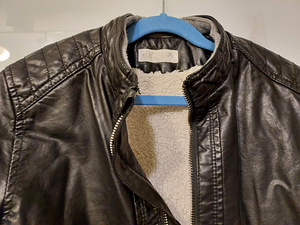 Куртка р134 H&M (2 фото из 4)