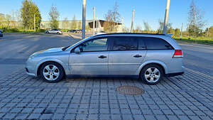 Opel Vectra 1.9 cdti Diisel (8 foto / 11)