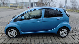 Mitsubishi i-MiEV 35kW elektriauto (3 foto / 14)