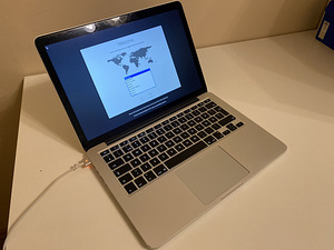 Apple MacBook Pro 13, Late 2013, i5, 500GB SSD, 8GB RAM (9 foto / 10)
