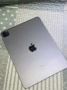 iPad 11 Pro 3rd generation 128GB Wifi koos Apple Pencil 2 (4 foto / 9)