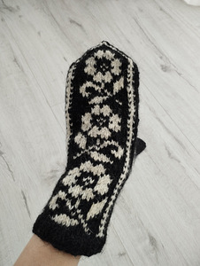 Kootud sokid ja kindad (6 foto / 10)