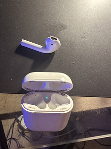Airpods gen1 (ainult üks kõrv) (1 foto / 1)