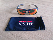 Солнцезащитные очки "Red Bull"