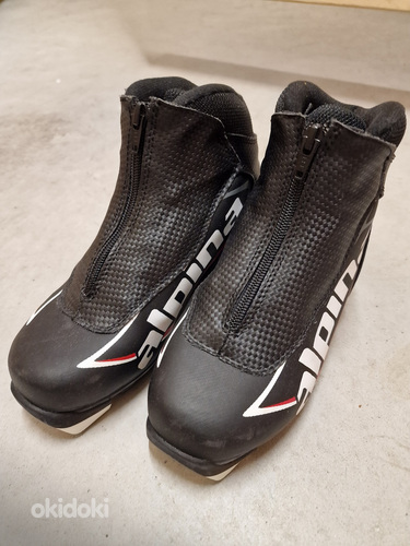 Лыжные ботинки T8 Alpina размер 35 (фото #9)