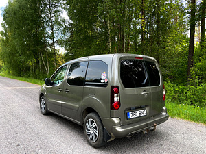 Citroen Berlingo (3 фото из 10)