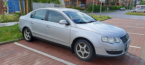 VW Passat b6 2006 (2 фото из 7)