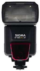 Sigma EF530 DG ST (1 foto / 2)