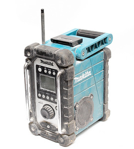Makita DMR107 (2 foto / 2)
