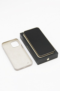 Iphone 13 Pro Max 128GB (2 foto / 3)