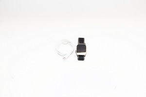 Apple Watch Ultra 1 49mm (2 foto / 2)