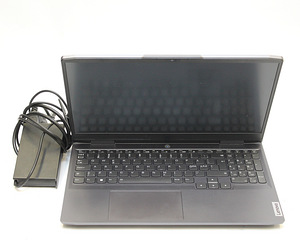Lenovo 15IRH8 (2 foto / 3)