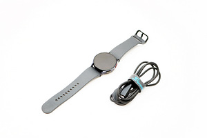 Samsung Galaxy Watch 6 40mm GPS (2 foto / 2)