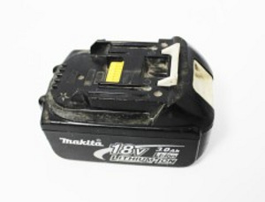 Makita 3.0Ah (2 foto / 2)