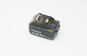 Makita 6.0Ah 18V (2 foto / 2)