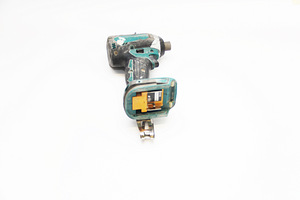 Makita DTD153 (2 фото из 2)