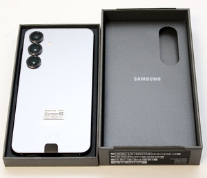 Samsung Galaxy S25 256GB (2 foto / 2)