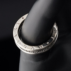 BVLGARI B-zero1 diamond ring (2 фото из 2)
