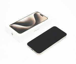iPhone 15 Pro Max 256GB (2 foto / 3)