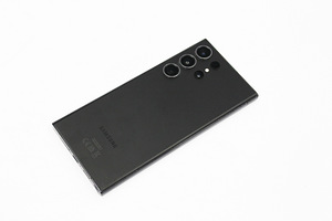 Samsung Galaxy S23 Ultra 512GB (3 foto / 3)