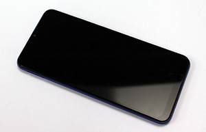 Realme C15 64GB (2 foto / 3)