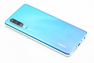 Huawei P30 128GB (3 foto / 3)
