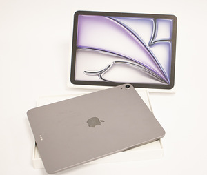 iPad Air 11" 128GB M2 + Wi-fi (3 foto / 3)