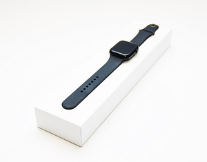 Apple Watch Series 8 45mm GPS (2 foto / 2)