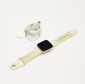 Apple Watch SE 2 Gen, GPS Alum 40mm (2 foto / 2)