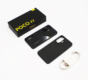 Poco F7 256GB (3 фото из 3)