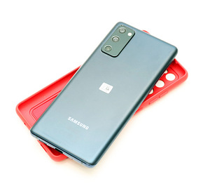 Samsung Galaxy S20 FE 128GB 5G (2 foto / 3)