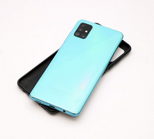 Samsung Galaxy A51 128GB (2 foto / 3)