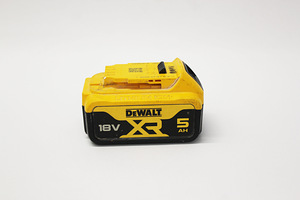 DeWalt 5.0Ah (2 foto / 2)